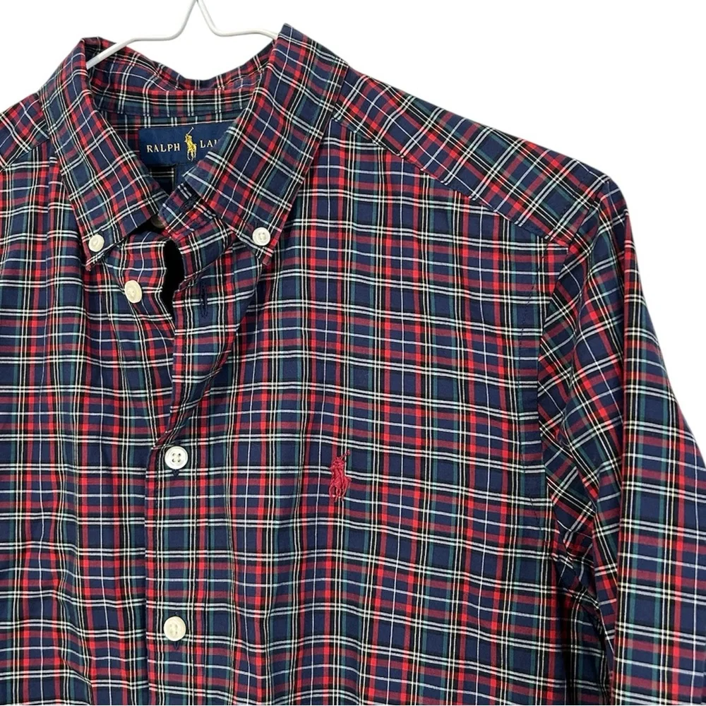 Ralph Lauren boys Size Large 14-16 long sleeve‎ button down plaid shirt.